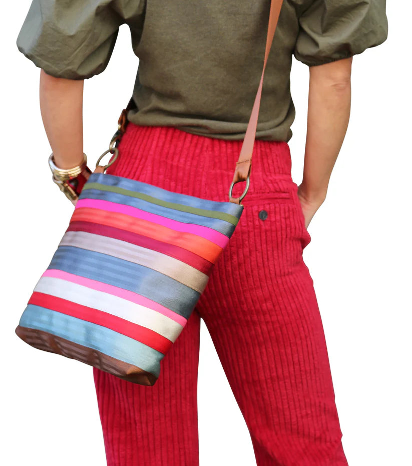 Axel Mano Adjustable Tote
