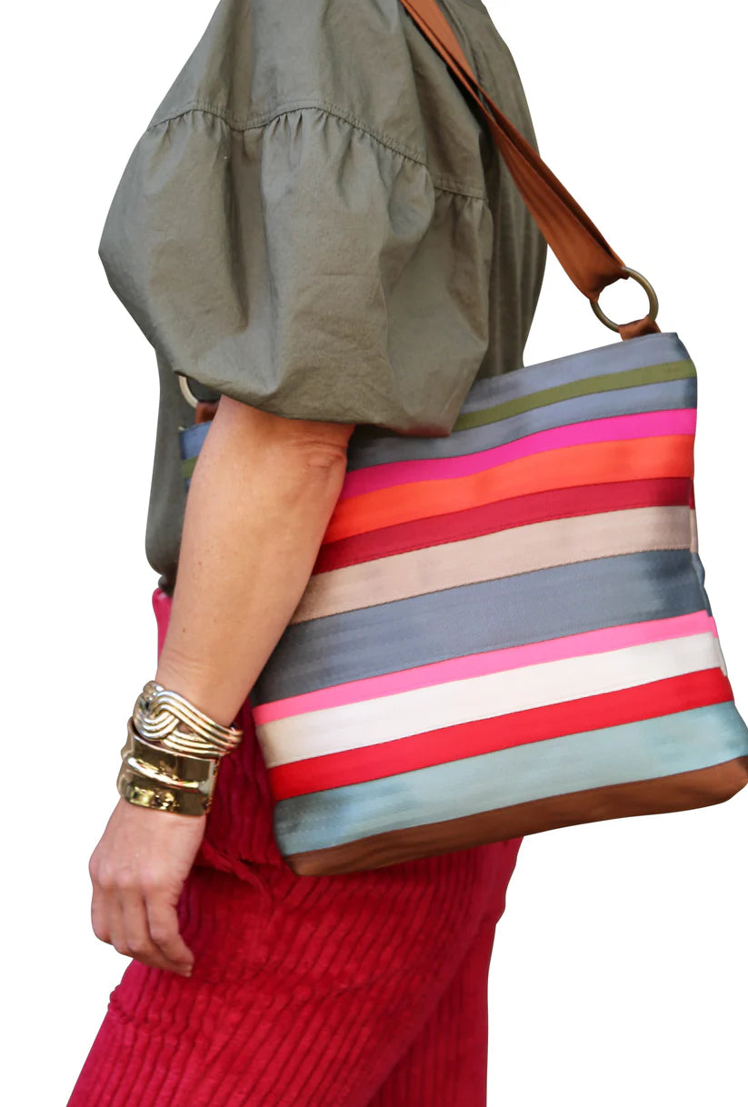 Axel Mano Adjustable Tote