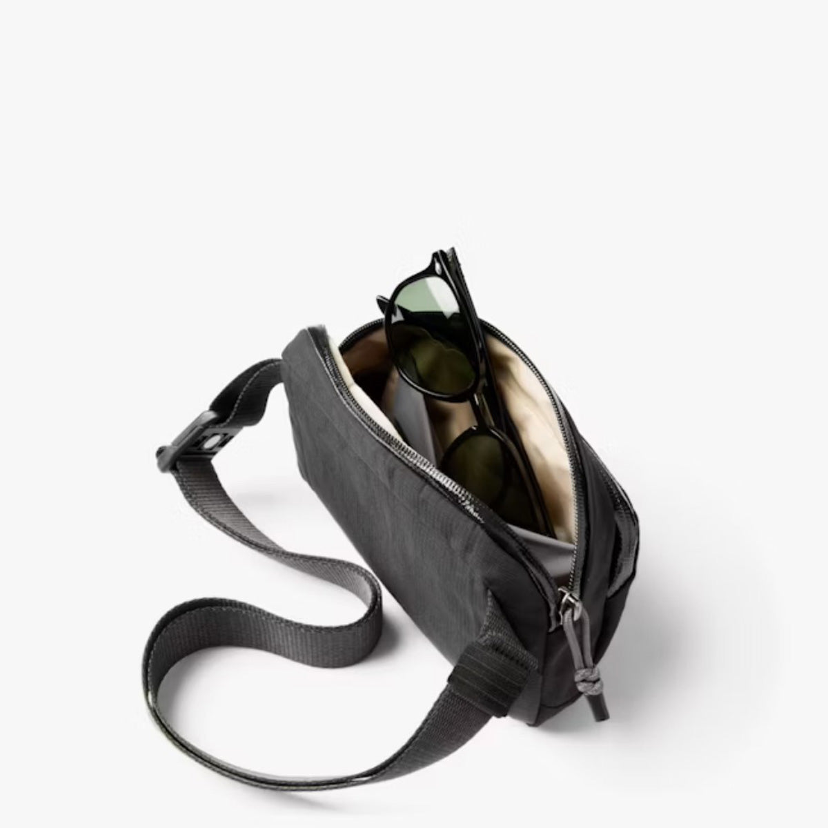 Bellroy Venture Hip Pack - Midnight