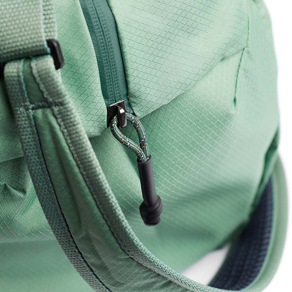 Bellroy Lite Duffle - Moss
