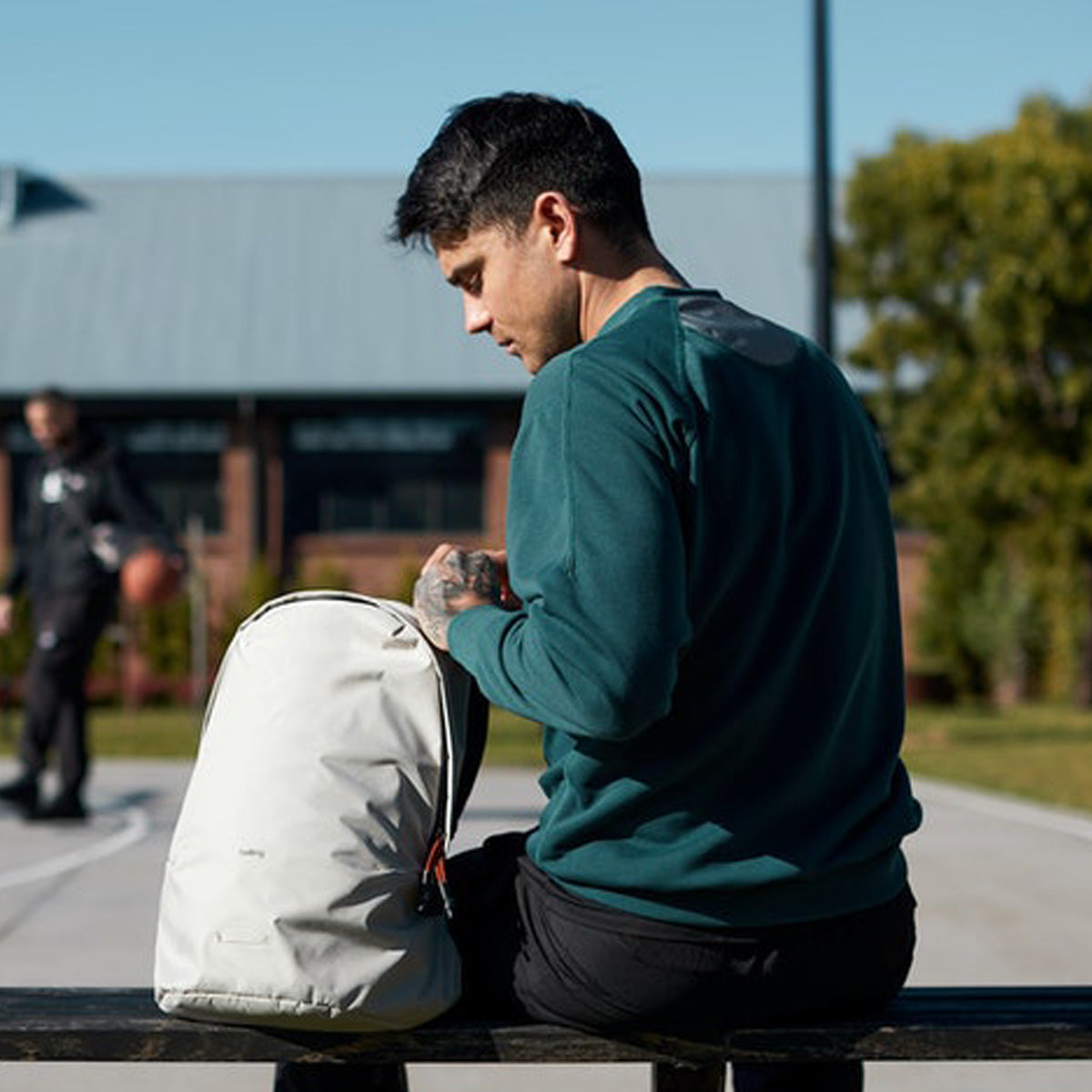 Bellroy Lite Daypack - Chalk