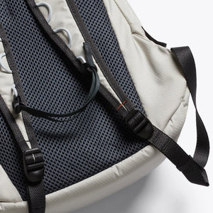 Bellroy Lite Daypack - Chalk