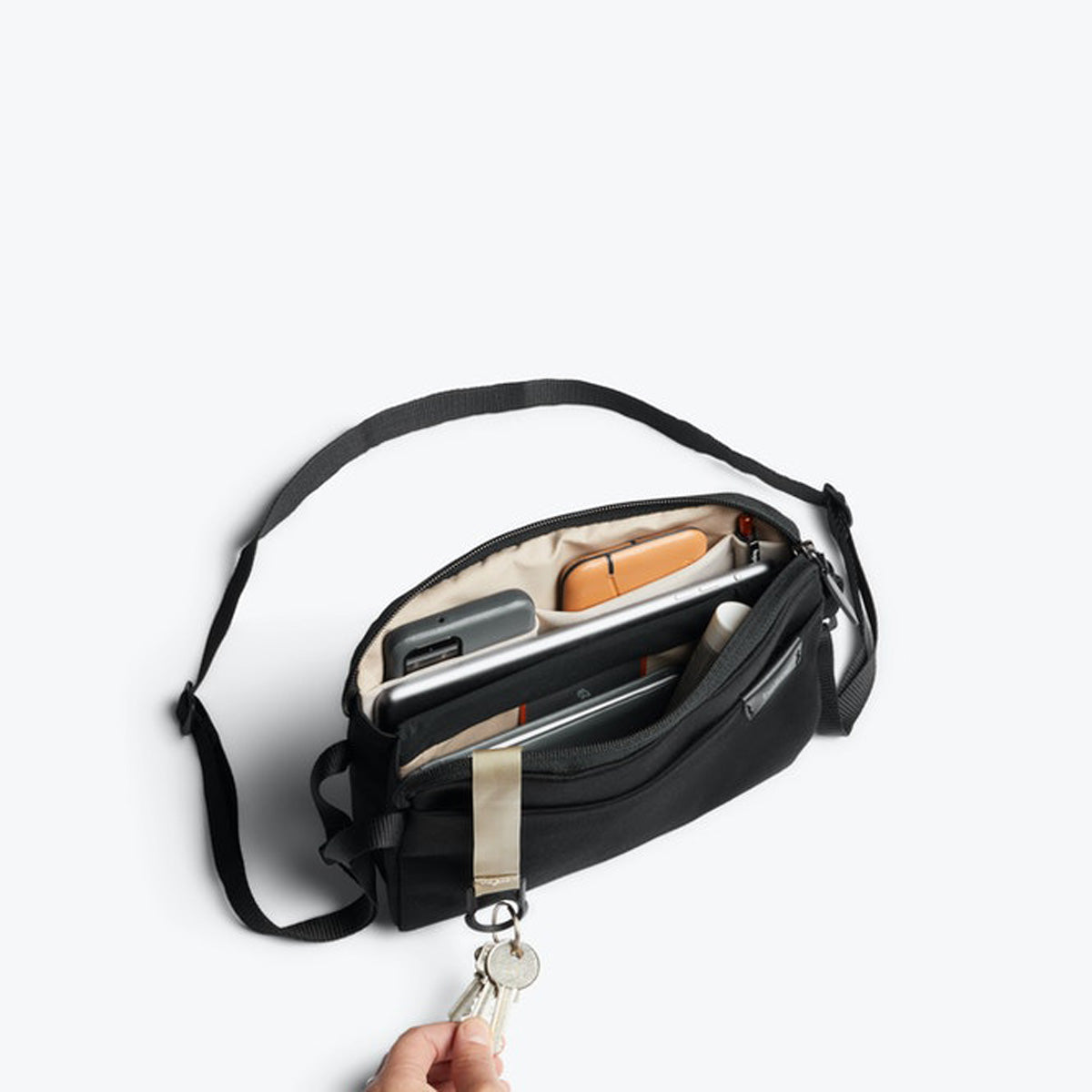 Bellroy City Pouch Plus - Melbourne Black