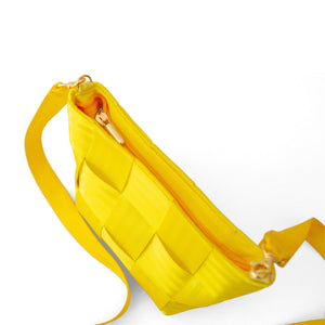 Axel Mano 30s Crossbody Bag - Yellow