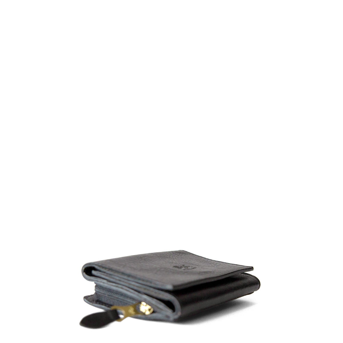 Il Bisonte Compact Flap Wallet - Black