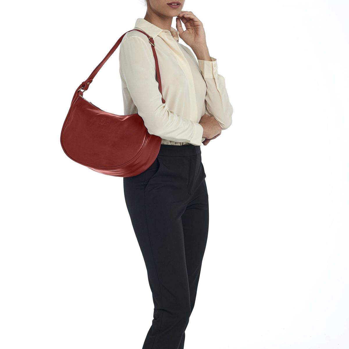 Il Bisonte Large Luna Crossbody Bag - Red