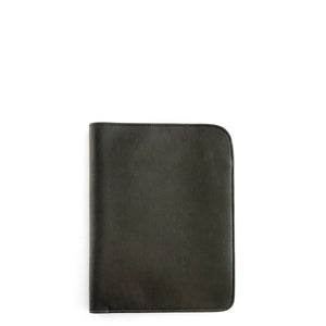 Hunt (by Good Leather) A4 Compendium Black