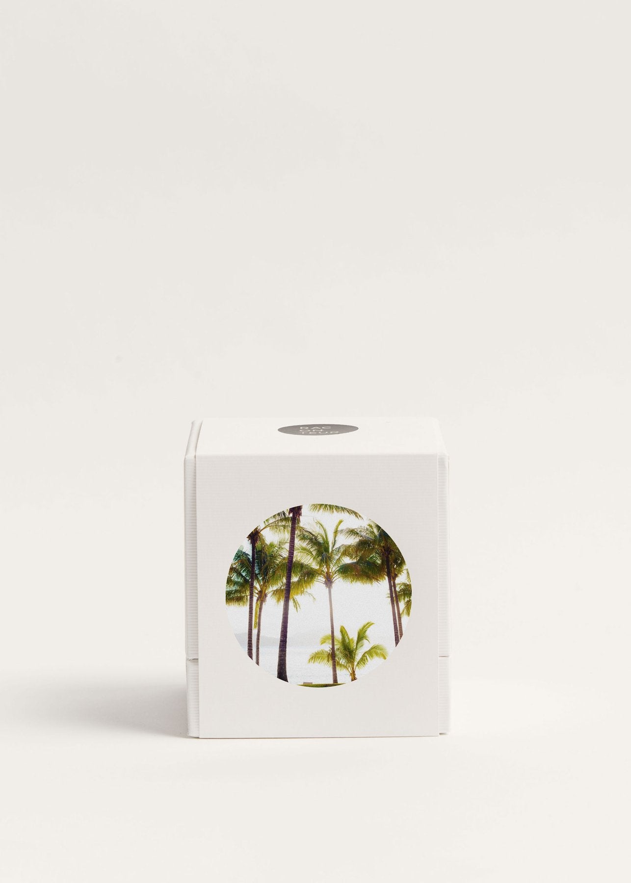 Raconteur 'Hamilton Island' Candle